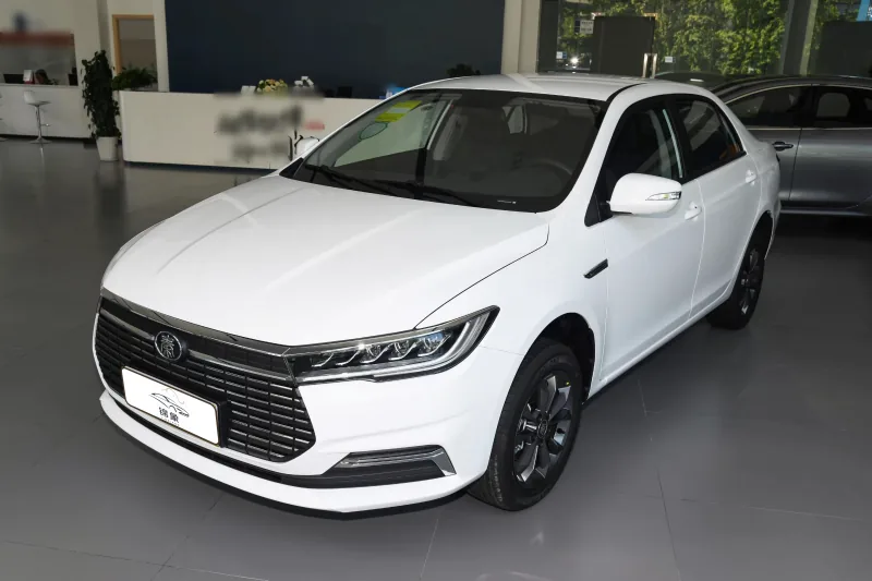 比亚迪 BYD 秦EV