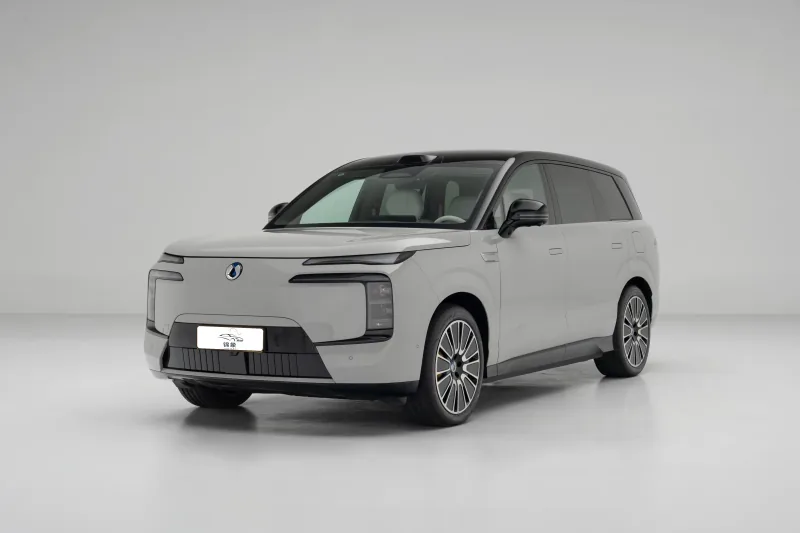 比亚迪 BYD 腾势N8L旗舰型