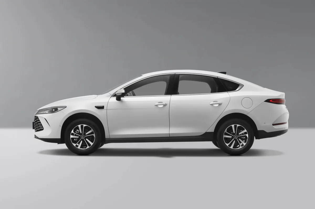 比亚迪 BYD 秦PLUS DM-i 9