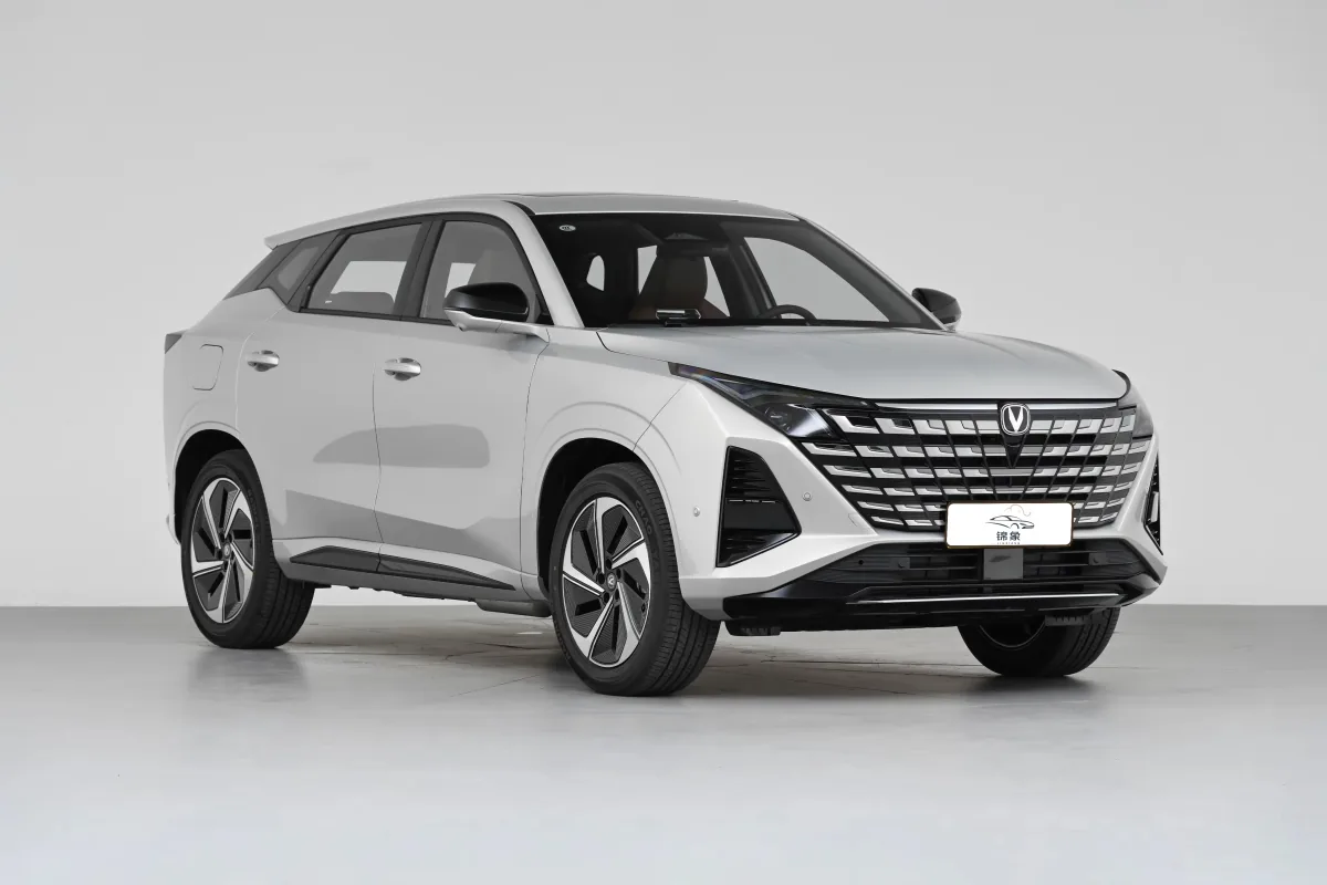 长安 Changan 2025 款 UNI-Z-PHEV 3