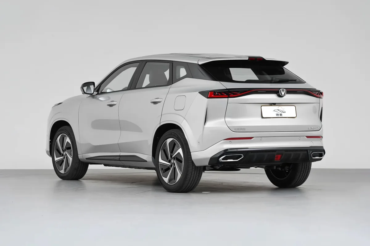 长安 Changan 2025 款 UNI-Z-PHEV 5