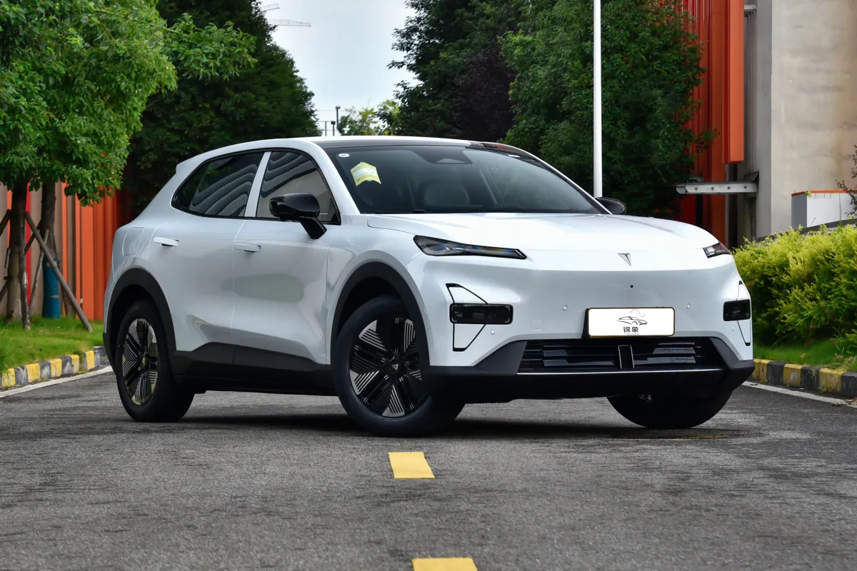 长安 Changan 深蓝 S05 7