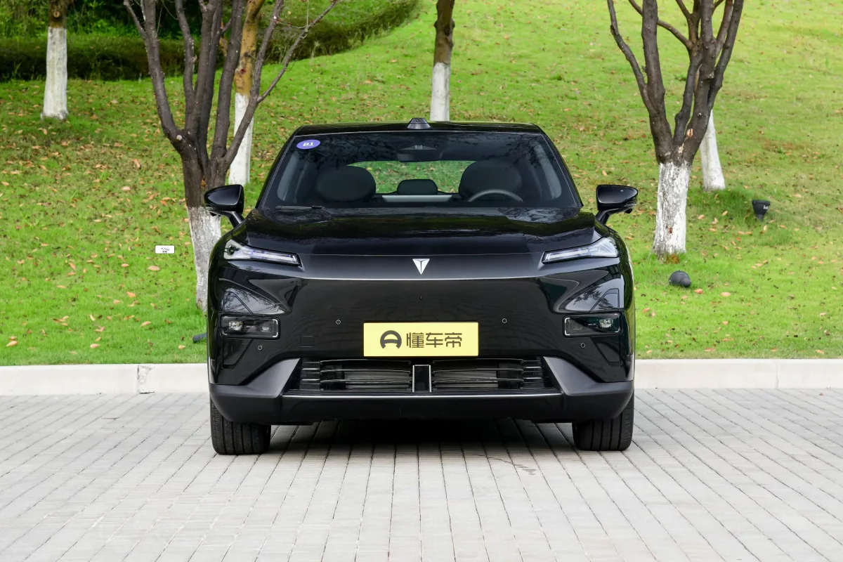长安 Changan 深蓝 S05 8