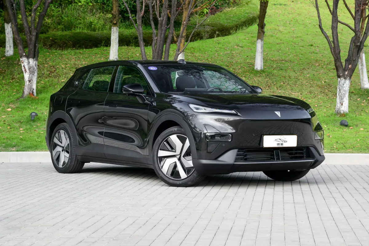 长安 Changan 深蓝 S05 9