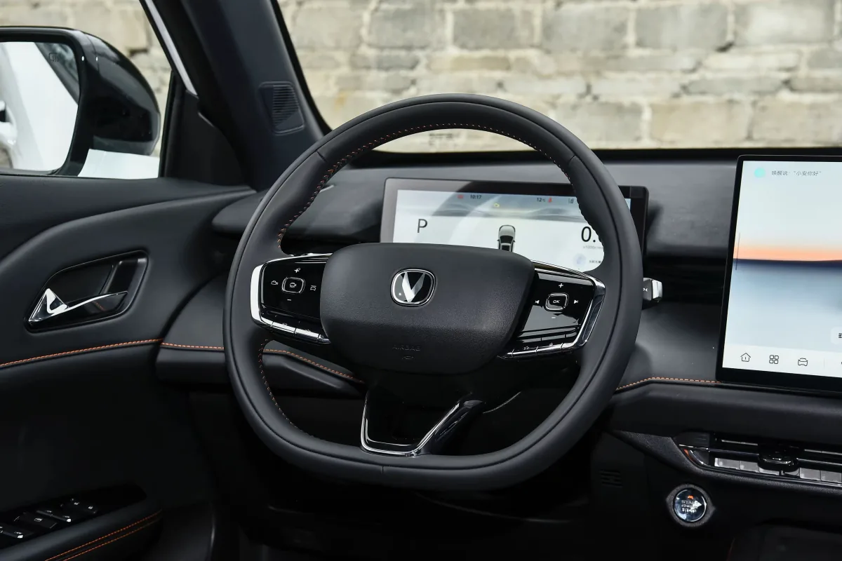 长安 Changan UNI-Z（燃油版） 15