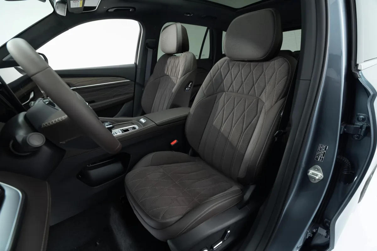 吉利 Geely 星越L 12