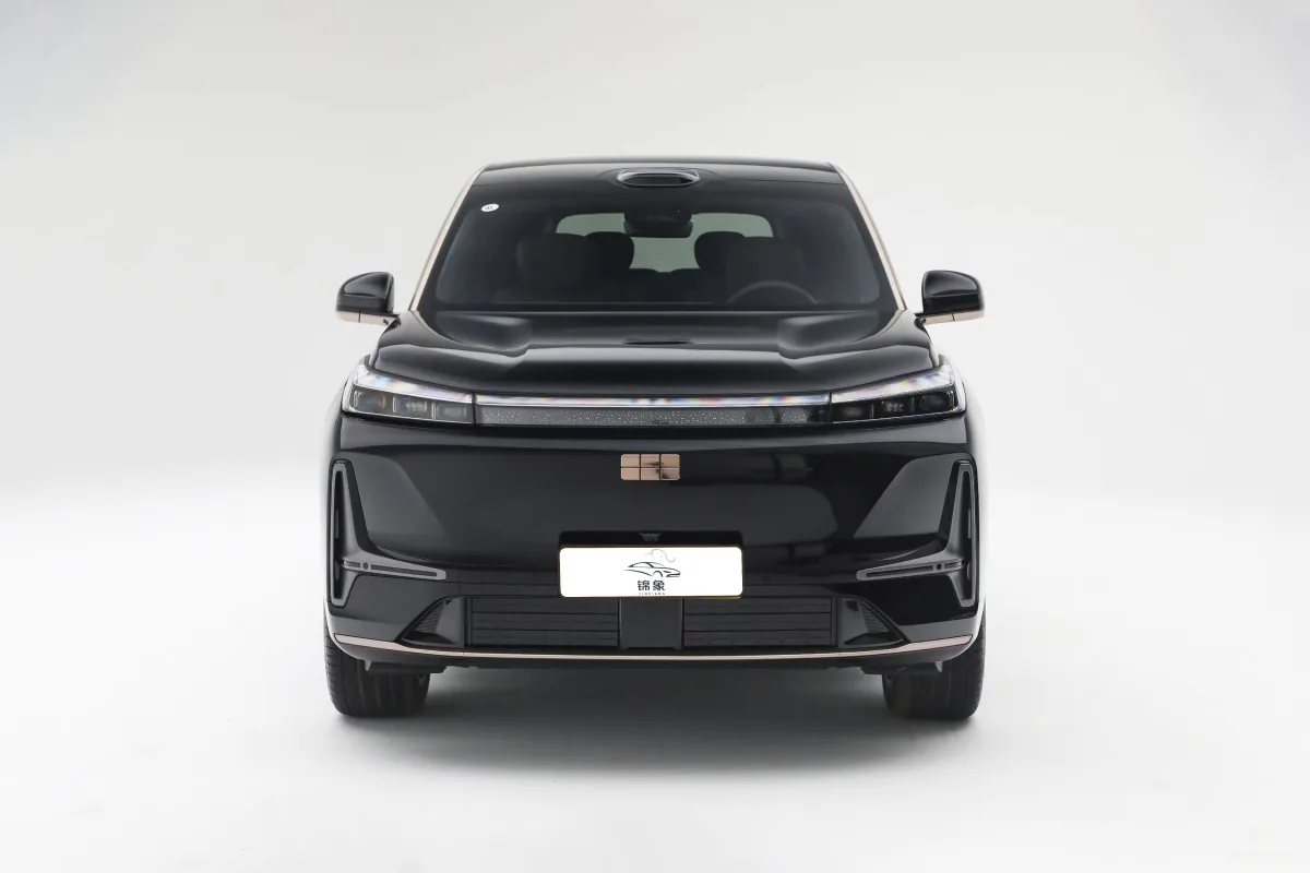吉利 Geely 银河M9 2