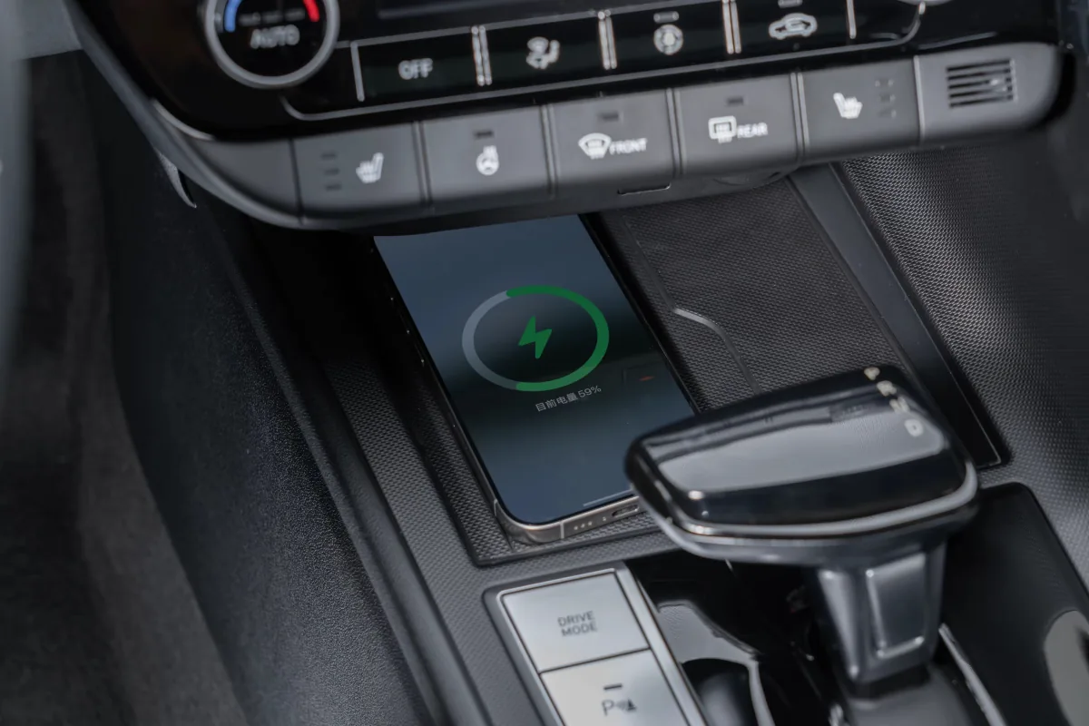 现代 Hyundai 伊兰特 10
