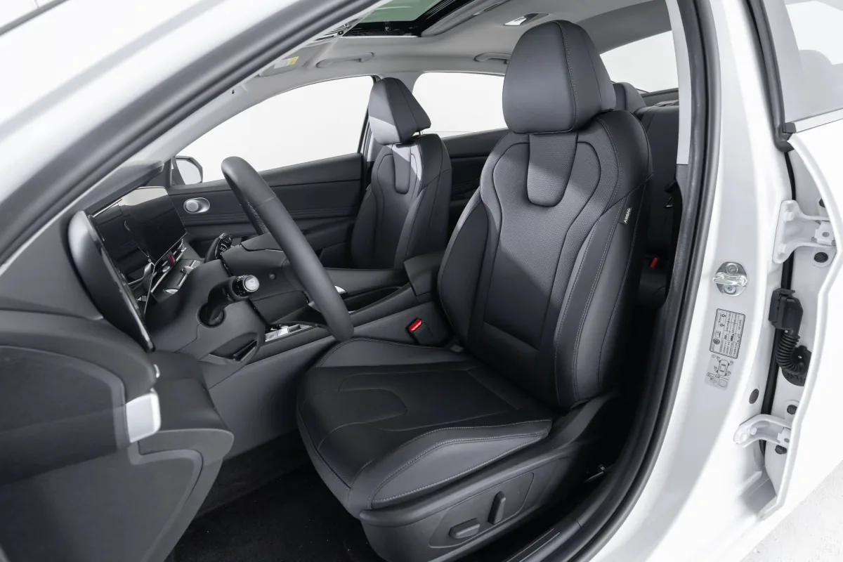现代 Hyundai 伊兰特 11