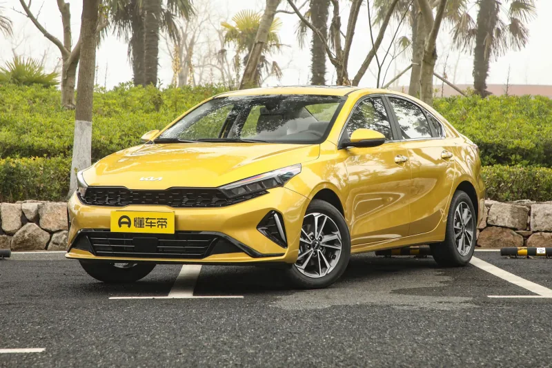 起亚 Kia K3