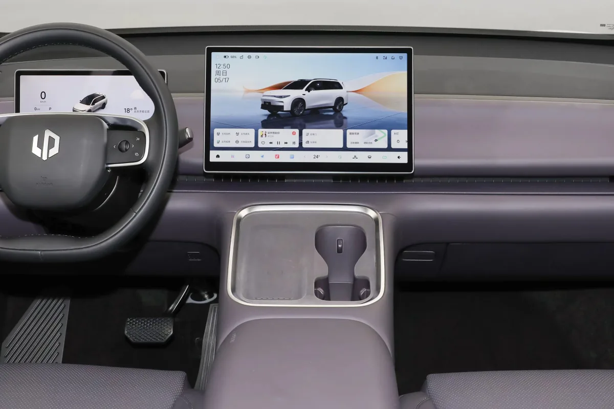 零跑 Leapmotor C16 13