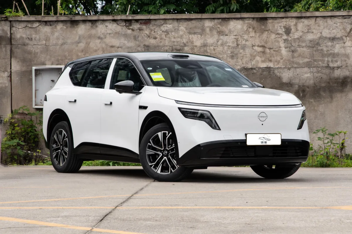 日产 Nissan NX-8 4