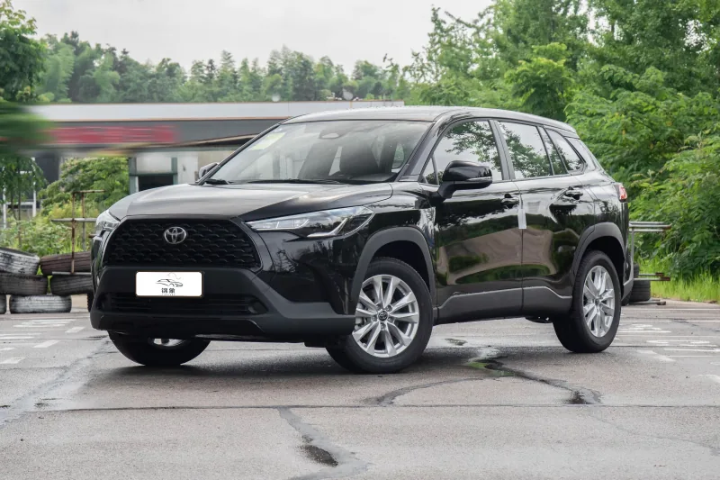 丰田 Toyota 卡罗拉锐放