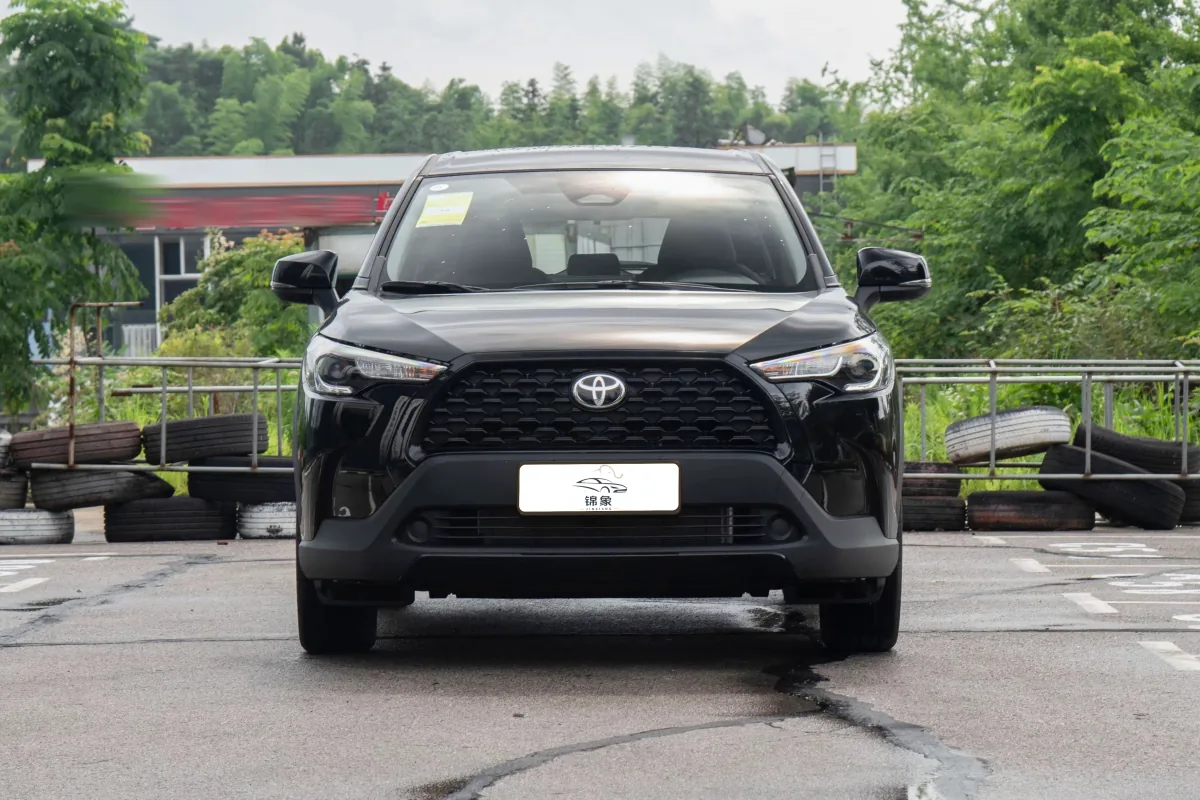 丰田 Toyota 卡罗拉锐放 8
